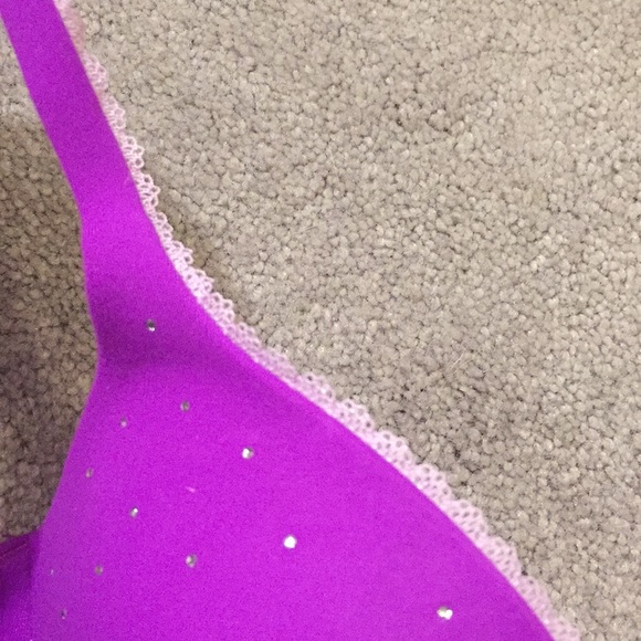 Victoria's Secret Body By Victoria Push-Up Bra 36B - Picture 4 of 6